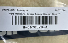 Load image into Gallery viewer, UGG Womens Classic Clear Mini 1113190 Cream Black Round Toe Winter Boots Size 7
