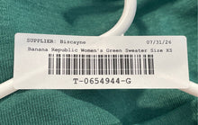 Load image into Gallery viewer, Banana Republic Womens Green Long Sleeve Crew Neck Pullover T-Shirt Size XS
