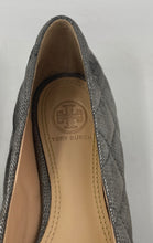 Load image into Gallery viewer, Authentic Tory Burch Womens Leila Gray Quilted Loafer Flats Size 8M Damaged
