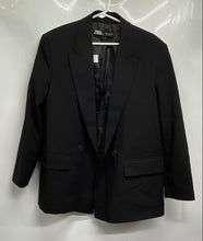 Load image into Gallery viewer, Zara Womens Black Long Sleeve Two Front Flap Pockets Double-Breasted Blazer Sz S
