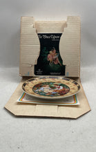 Load image into Gallery viewer, Vintage Heinrich Roses Are Red Once Upon A Rhyme Limited Edition Collector Plate
