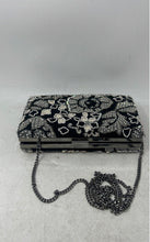 Load image into Gallery viewer, Gianni Bini Womens Black White Beaded Inner Pockets Evening Clutch Purse
