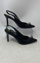 Load image into Gallery viewer, Lauren Ralph Lauren Womens Sienna Black Leather Buckle Pump Heels Size 9B
