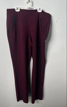 Load image into Gallery viewer, Chico's Womens Purple Black Printed Straight Leg Ankle Pants Size 1.5
