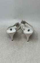 Load image into Gallery viewer, Ralph Lauren Womens White Leather Kitten Heel Slip-On Thong Sandals Size 7B
