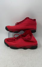 Load image into Gallery viewer, Nike Mens Air Jordan Horizon 823581-600 Red Lace-Up Sneaker Shoes Size 10
