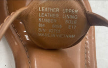 Load image into Gallery viewer, Authentic Tory Burch Womens Dillon Brown Leather Thong Sandals Size 8M Damaged

