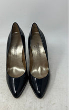 Load image into Gallery viewer, Sergio Zelcer Womens Black Leather Pointed Toe Slip-On High Pump Heels Size 5.5M
