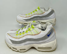 Load image into Gallery viewer, Authentic Nike Mens Air Max 95 CW6579-100 White Gray Sneaker Shoes Size 8 Worn
