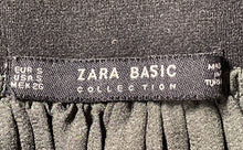 Load image into Gallery viewer, Zara Womens Green Black Striped Elastic Waist Pull-On Midi Pleated Skirt Size S
