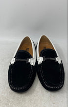Load image into Gallery viewer, Giovanni Mens Black And White Slip-On Round Moc Toe Low Top Loafer Shoes Size 9
