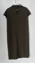 Load image into Gallery viewer, Zara Womens Green Short Sleeve Ruched Mock Neck Regular Fit Shift Dress Size L
