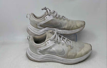 Load image into Gallery viewer, Nike Mens Downshifter 12 White Low Top Lace-Up Sneaker Shoes Size 7
