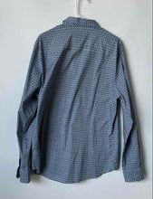 Load image into Gallery viewer, Guess Mens Blue And White Printed Collared Long Sleeve Button-Up Shirt Size XL
