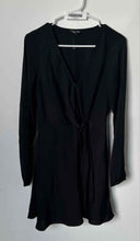 Load image into Gallery viewer, Express Womens Black Long Sleeve V-Neck Regular Fit Short Mini Dress Size XS
