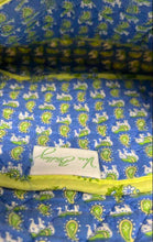 Load image into Gallery viewer, Vera Bradley Womens Green Blue Floral Print Double Handles Quilted Shoulder Bag
