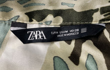 Load image into Gallery viewer, Zara Womens Multicolor Printed Twist Knot Front Blouse Top Size Medium
