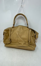 Load image into Gallery viewer, Ora Delphine Womens Beige Leather Outer Pocket Double Handle Satchel Purse
