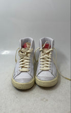 Load image into Gallery viewer, Nike Mens Blazer Mid '77 Vintage White Yellow Lace-Up Sneaker Shoes Size 4.5
