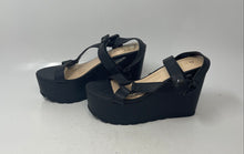 Load image into Gallery viewer, Guess Womens Black Leather Wedge Heel Platform Ankle Strap Sandals Size 7.5M
