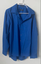 Load image into Gallery viewer, Pierre Cardin Mens Blue Slim Fit Long Sleeve Dress Shirt Size XL 17-17.5 34/35

