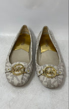 Load image into Gallery viewer, Michael Kors Womens Beige Signature Print Slip-On Ballet Flats Size 7.5M
