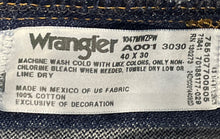 Load image into Gallery viewer, Wrangler Mens 47MWZ Blue Denim Regular Fit Straight Leg Jeans Size 40x30 W/ Tag
