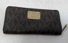 Load image into Gallery viewer, Michael Kors Womens Brown Signature Print Leather Accordion Zip-Around Wallet
