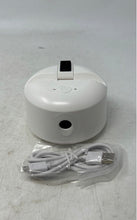 Load image into Gallery viewer, Yuutrack K9 White 360° Rotation Smart Tracking Mobile Holder Untested With Box
