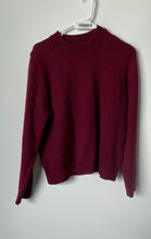Load image into Gallery viewer, Banana Republic Womens Burgundy Long Sleeve Crew Neck Pullover Sweater Size L
