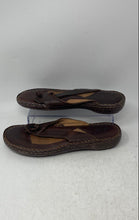 Load image into Gallery viewer, Born Womens Brown Leather Open Toe Slip-On Thong Sandals Size 7
