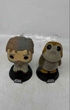Load image into Gallery viewer, Funko Pop! Star Wars Series 106 198 Luke Skywalker Porg 2 Pcs Bobblehead Figures
