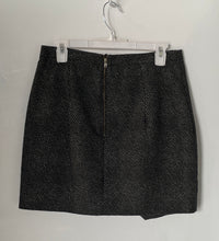 Load image into Gallery viewer, H&amp;M Womens Black White Polka Dot Back Zip Asymmetrical Hem Mini Skirt Size 10
