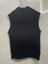 Load image into Gallery viewer, Romeo &amp; Juliet Womens Black Sleeveless Cowl Neck Sweater Vest Size Medium
