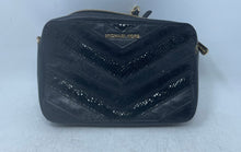Load image into Gallery viewer, Michael Kors Womens Black Leather Pockets Adjustable Strap Crossbody Handbag
