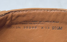 Load image into Gallery viewer, Authentic Tory Burch Womens Brown Leather Flat Thong Sandals Size 9.5M Worn
