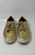 Load image into Gallery viewer, Osklen Womens Soho Gold Tone Leather Lace-Up Low Top Sneakers Shoes Size EU 39
