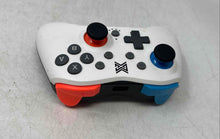 Load image into Gallery viewer, Mobile Gaming Corps Switchplate White Compact Wireless Controller Not Tested
