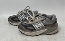 Load image into Gallery viewer, New Balance Kids 990 V6 IC990GL6 Gray Low Top Lace-Up Sneaker Shoes Size 6M
