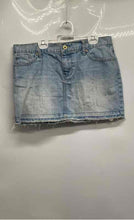 Load image into Gallery viewer, Old Navy Womens Blue Denim Pockets Ultra Low-Rise Distressed Mini Skirt Size 8
