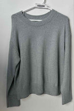 Load image into Gallery viewer, Banana Republic Womens Blue Crew Neck Long Sleeve Pullover Sweater Size Large
