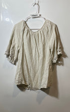 Load image into Gallery viewer, Terzo Millennio Womens Beige Linen Collarless Pullover Blouse Top Size Small
