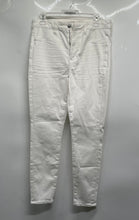Load image into Gallery viewer, American Eagle Womens White Denim Stretch Pockets Skinny Jeans Size 10
