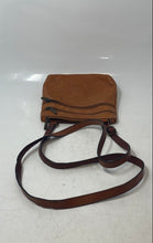 Load image into Gallery viewer, Moda Italy Womens Brown Leather Zipped Pocket Adjustable Strap Crossbody Handbag

