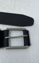 Load image into Gallery viewer, Timberland Mens Black Silver Buckle Adjustable Dress Belt Size 32
