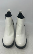 Load image into Gallery viewer, Dirty Laundry Womens Lisbon White Leather Pull-On Ankle Booties Size 6.5M
