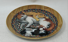 Load image into Gallery viewer, Franklin Mint Snug On A Rug JA1281 Limited Edition Porcelain Collector Plate
