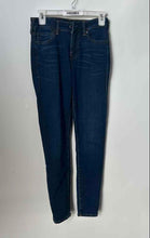 Load image into Gallery viewer, True Religion Womens Blue Pockets Jennie Curvy Mid-Rise Skinny Leg Jeans Size 25
