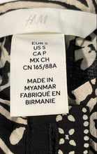 Load image into Gallery viewer, H&amp;M Womens Black &amp; White Paisley Long Sleeve Tie-Waist Shirt Dress Size S
