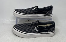 Load image into Gallery viewer, Vans Kids Classic Slip-On Gray Black Round Toe Slip-On Sneaker Shoes Size 3
